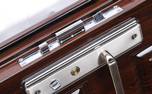 钢城24小时上门开锁公司